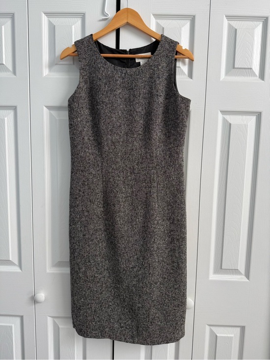 Chadwicks Dresses & Skirts - Chadwicks Gray Tweed Midi Sheath Dress